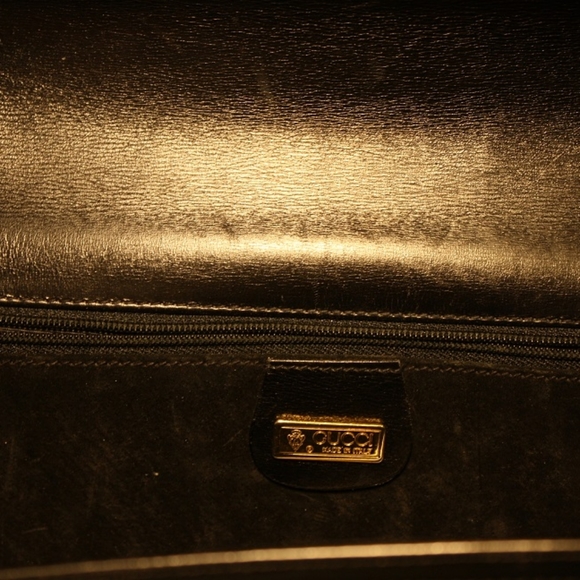 Authentic - vintage Gucci turn lock - Picture 8 of 9